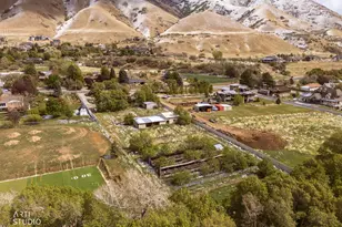 2672 E Canyon Rd, Springville, UT 84663 - Photo 24