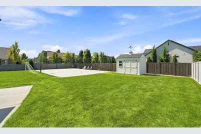 643 W 3100 N, Pleasant Grove, UT 84062 - Photo 8