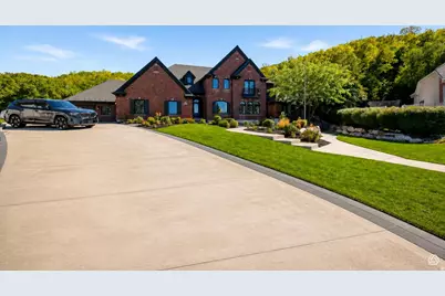667 Wildflower Cir, North Salt Lake, UT 84054 - Photo 4