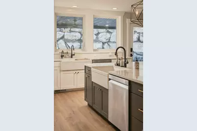 667 Wildflower Cir, North Salt Lake, UT 84054 - Photo 14