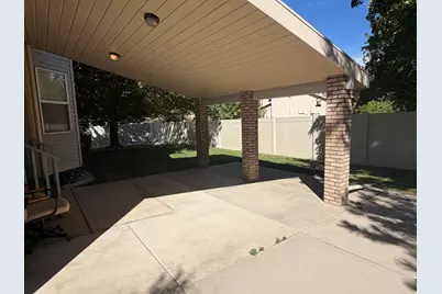 2193 E Sego Lily Dr S, Sandy, UT 84092 - Photo 4