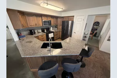 2193 E Sego Lily Dr S, Sandy, UT 84092 - Photo 12