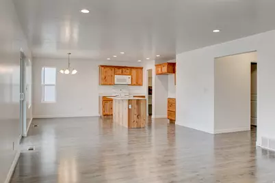 1701 S Windsong Dr #SR 377, Santaquin, UT 84655 - Photo 4