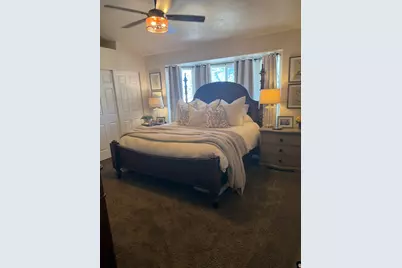 6437 S High Bluff Dr W, Salt Lake City, UT 84118 - Photo 10