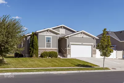 685 S 240 W, American Fork, UT 84003 - Photo 2