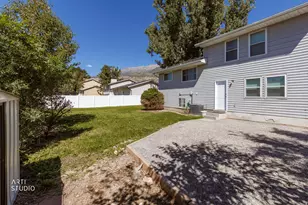 1727 N 200 W, Orem, UT 84057 - Photo 30