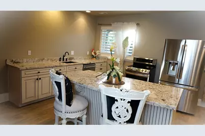 7256 S Milne Garden Cir E, Cottonwood Heights, UT 84047 - Photo 36
