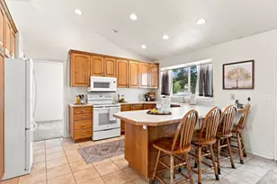 2755 S 900 W, Syracuse, UT 84075 - Photo 10
