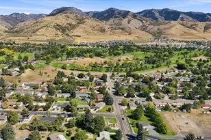 11 N 425 E, Smithfield, UT 84335 - Photo 58