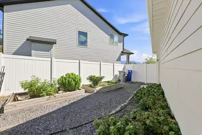 2363 N Elderberry Cir, Saratoga Springs, UT 84045 - Photo 32