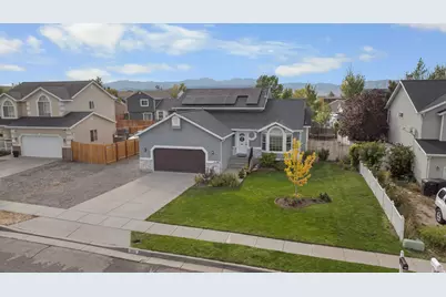 985 N Whitaker Dr, Tooele, UT 84074 - Photo 2