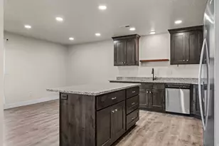 1038 N 120 E, Santaquin, UT 84655 - Photo 14