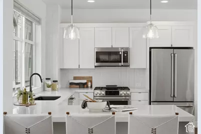 4672 S Grosvenor Ct, Holladay, UT 84117 - Photo 8