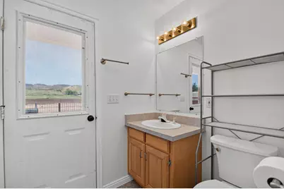 64 S 400 W, Aurora, UT 84620 - Photo 52