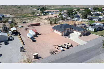 64 S 400 W, Aurora, UT 84620 - Photo 82