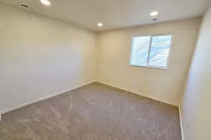 6755 S Wakefield Way, West Jordan, UT 84081 - Photo 20