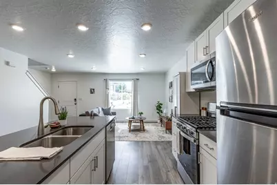 572 N Canvasback Dr, Lehi, UT 84043 - Photo 8