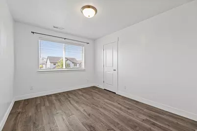 1752 W Valcrest Dr S, Saratoga Springs, UT 84045 - Photo 30