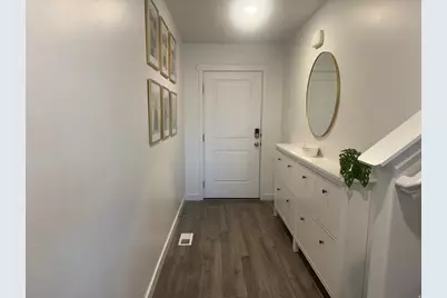 1206 W Hidden Spring Dr, Santaquin, UT 84655 - Photo 2