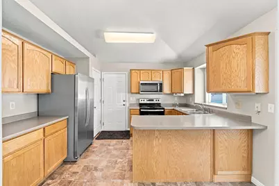 3418 W Luge Ln, West Jordan, UT 84084 - Photo 14