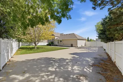 3418 W Luge Ln, West Jordan, UT 84084 - Photo 38