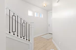 16074 S Bodmin Way, Bluffdale, UT 84065 - Photo 4