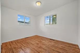 3065 S 2855 W, West Valley, UT 84119 - Photo 16