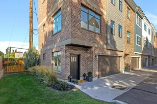 4692 S Grosvenor Ct, Holladay, UT 84117 - Photo 1