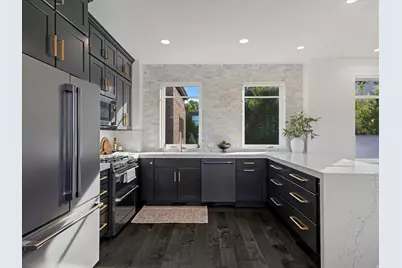 4692 S Grosvenor Ct, Holladay, UT 84117 - Photo 8