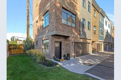 4692 S Grosvenor Ct, Holladay, UT 84117 - Photo 2