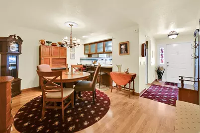 5494 S 250 E, Washington Terrace, UT 84405 - Photo 12