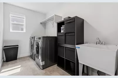 12323 S Varitek Dr, Herriman, UT 84096 - Photo 18