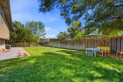 5375 W Saguaro Dr S, West Jordan, UT 84081 - Photo 22