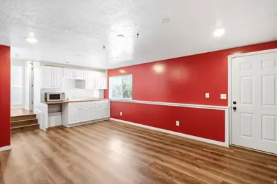 3277 N 2175 E, Layton, UT 84040 - Photo 18