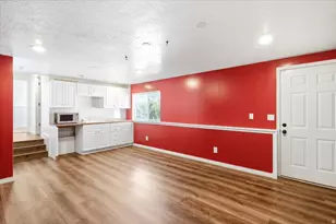 3277 N 2175 E, Layton, UT 84040 - Photo 18