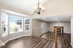 3277 N 2175 E, Layton, UT 84040 - Photo 4