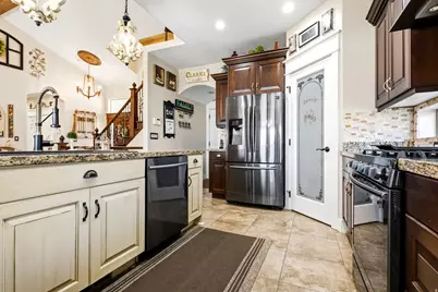 1642 W Hunters Creek Cir, South Jordan, UT 84095 - Photo 8