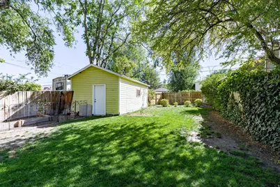 1527 Roberta St, Salt Lake City, UT 84115 - Photo 10