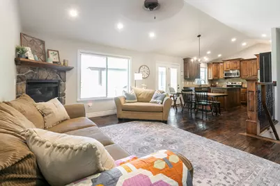 782 S 925 W, Lehi, UT 84043 - Photo 4