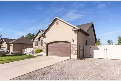 782 S 925 W, Lehi, UT 84043 - Photo 2