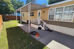 5071 S Escondido St E, Salt Lake City, UT 84117 - Photo 6