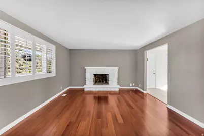 8845 S Capella Way E, Sandy, UT 84093 - Photo 6