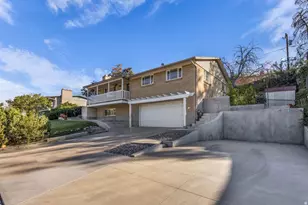 8845 S Capella Way E, Sandy, UT 84093 - Photo 2