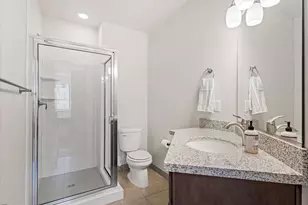 7392 S Canyon Centre Pkwy, Cottonwood Heights, UT 84121 - Photo 20