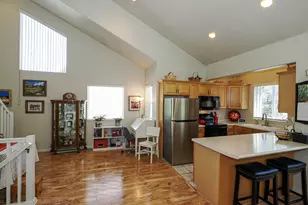 1966 E Mill Corner Cir S, Millcreek, UT 84106 - Photo 4