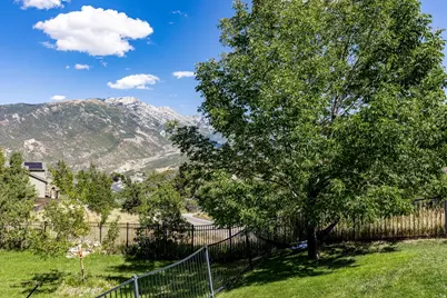 15045 S Round Tree Ln E, Draper, UT 84020 - Photo 8