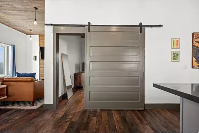 246 S Iowa St, Salt Lake City, UT 84102 - Photo 10