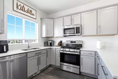 1788 E Duckwater Peak, Eagle Mountain, UT 84005 - Photo 10