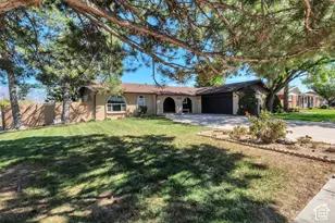6247 S Coral Dr, Taylorsville, UT 84123 - Photo 2