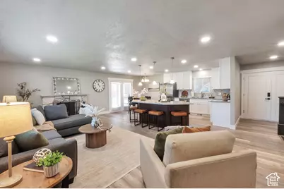 6247 S Coral Dr, Taylorsville, UT 84123 - Photo 2